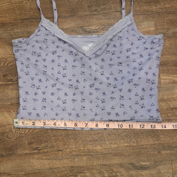 Hollister Purple Sleeveless Cropped Camisole With Flowers Junior Size Medium - Picture 9 of 10